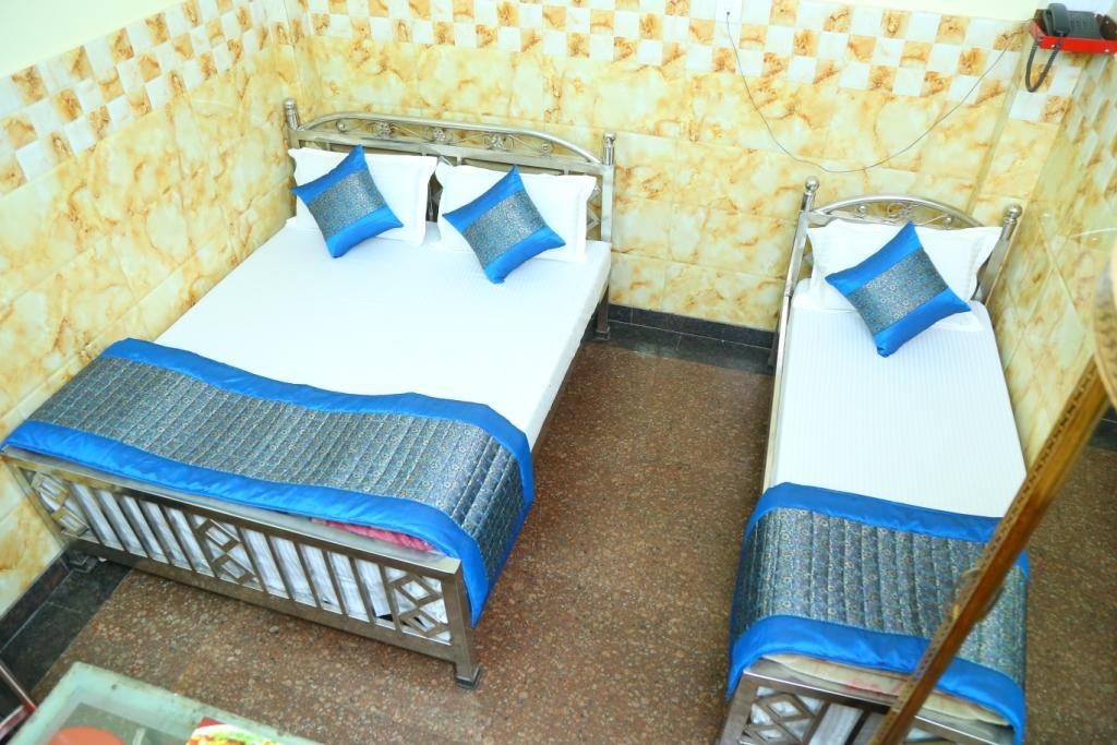 Hotel Ayesha Palace Delhi  Exterior photo